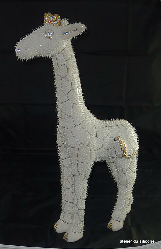 objet deco girafe ceramique silicone strass eddy maniez